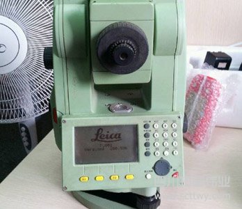 徠卡TC802全站儀【9成新】