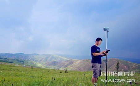 北斗RTK S82C應用于輝騰梁草場保護項目