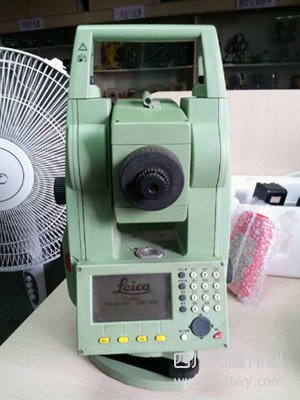 徠卡TC802全站儀【9成新】